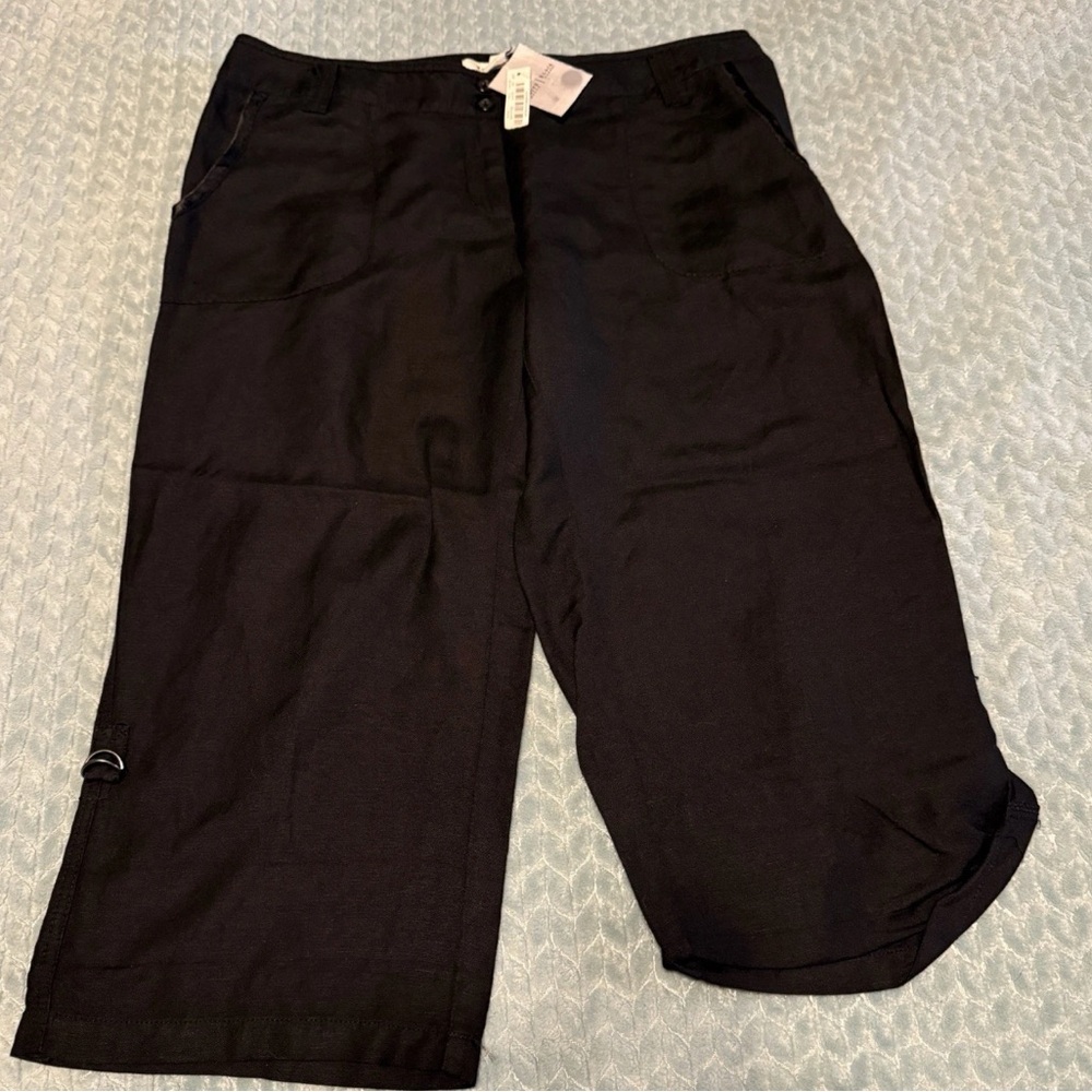 White House Black Market Black Linen Capris